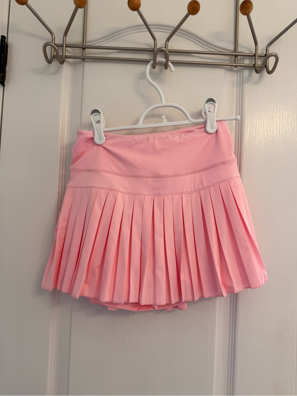 NWT Goldhinge Pleated Skirt